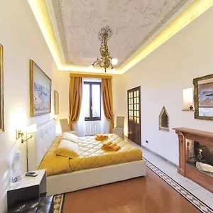 https://central-domus-roma.it-romehotels.com