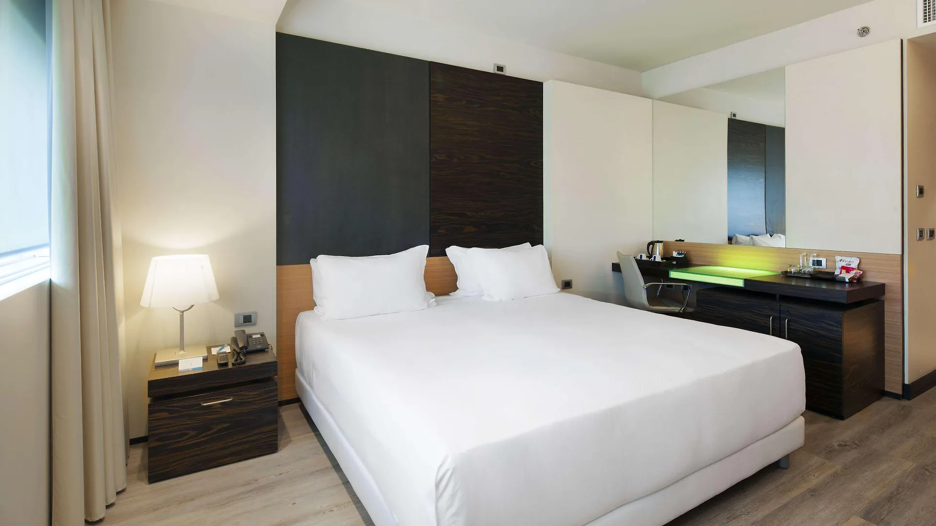 **** Hotel Nh Venezia Laguna Palace Mestre Włochy